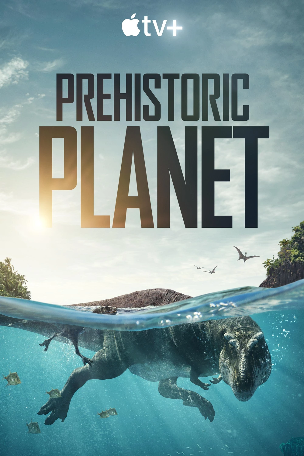 Affiche de Prehistoric Planet (2022), la série d'Apple TV+ narrée par David Attenborough : un tyrannosaure nage entre deux îles, survolé par des ptérosaures Affiche de Prehistoric Planet (2022), la série d'Apple TV+ narrée par David Attenborough : un tyrannosaure nage entre deux îles, survolé par des ptérosaures